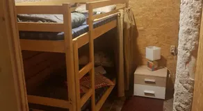Hostel P33 - Image 2