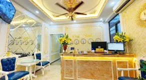 King's Hotel Văn Quán - Image 2