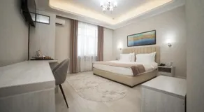 Turon Lux Hotel - Image 2