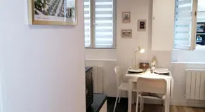 Le Vauban, Charmant studio 5 minutes du Château - Image 2