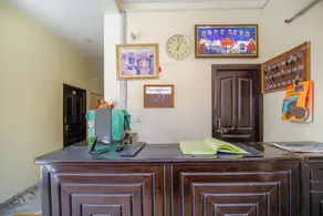 Collection O Royal Panjab - Image 4