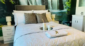 Town guest house - Image 5
