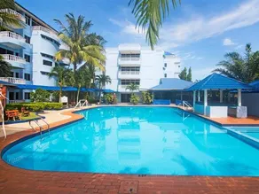 Sanctuary Resort & Apartment - Image 5
