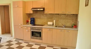 Double room, shower or bath, toilet - Image 4