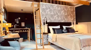 A little Peace and Quiet - Image 2