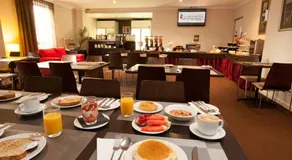 Wine Country Motor Inn - Image 2