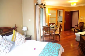 Kingland Service Apartment - Image 4