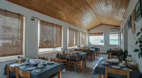 House Zaca - Image 4