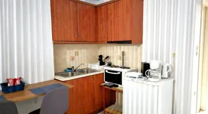 In Centre Suite by Open City - Image 5