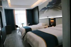 Yishang Theme Hotel - Image 2
