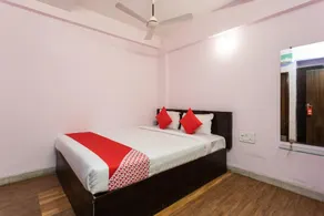 OYO 22995 Hotel Chandan Plaza - Image 2