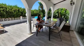 Casa Blue Vista - beachside villa & guestroom - Image 2