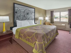 Super 8 By Wyndham Hebron Lowell Area - Image 2