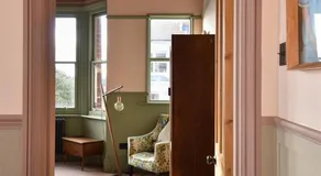 Stylish and cosy home close to Hastings Old Town - Image 3