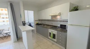 Ferienwohnung 'Central Los Cristianos' mit Bergblick, Pool und WLAN - Image 5