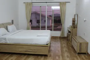 Hillview Homestays - Image 5