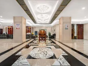 RUIFENG HOTEL - Image 2