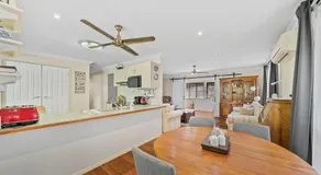 Air-conditioned Quiet Stay in Rochedale South - Image 2