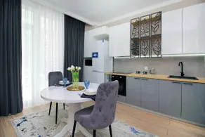 Stylish Apartment - Image 3