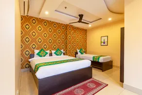 Treebo Hotel Mobi VIP Airport - Image 1