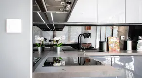 Dream LUX Apartments - Image 4