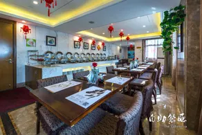 Huangshan Yupinglou Hotel - Image 4