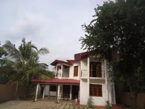 Seven Flowers Hotel - Image 2