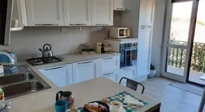 Meli's House - Image 3