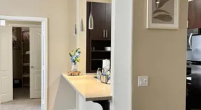 Spacious 2B 2B Apartment in Marina Del Rey with Pool - Image 5