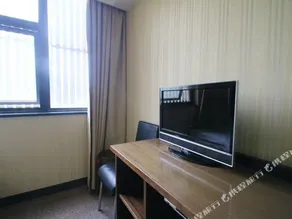 Huile Holiday Hostel - Image 3