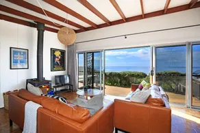 Seakissed Beach House - Image 2