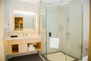 City Comfort Inn Heyuan Jianji University Town Wanda Plaza - Image 4