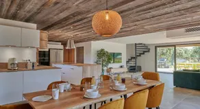 Villa avec barbecue, jardin et piscine privée | Vue mer - Image 2