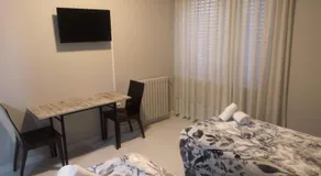 Hostal Conde de Lemos - Image 2