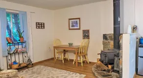 Cozy Cottage in the Woods - Image 3