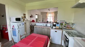 Etage Privatif 2 Ch 3 Etoiles Clim Calme Confort Grand Parking Gratuit Proche CREPS Golf Hippodrome- 900 metres des berges de l Allier - Image 4