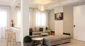 Hotel Helga - Image 2