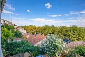Appartement avec vue et loggia - Image 3