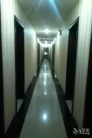Wansheng Business Hotel - Image 4