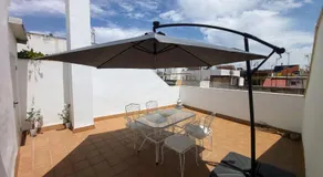 Triana Procurador con Terraza Privada - Image 3