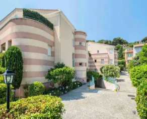 ST. JEAN Cap Ferrat Central,Contemporary,Lovely! - Image 4