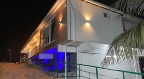 Earth Lounge Resort - Image 4
