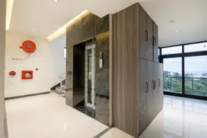 The Creek Hotel - Image 3