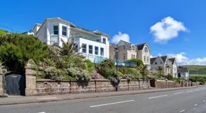 Finest Retreats - Ocean Lookout - Luxury Woolacombe Beach Apartment with Sea Views - Image 4
