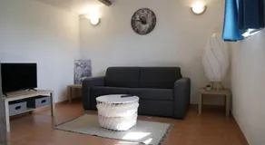 Grand studio - Image 2