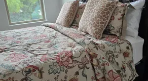 Benji's Place - Image 5