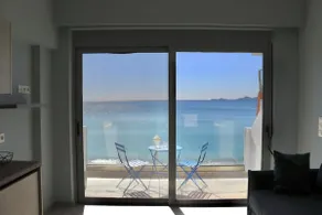 Charaki Sea Breeze Modern Studio with Sea View - Image 3