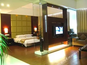 Jiadu Crown Business Hotel - Image 4