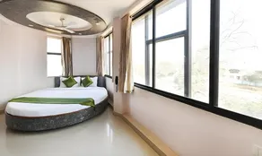 Skylon Hotel - Image 5