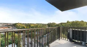 Luxury 2BR Walk to EWR Quick to MetLife NYC - Image 4
